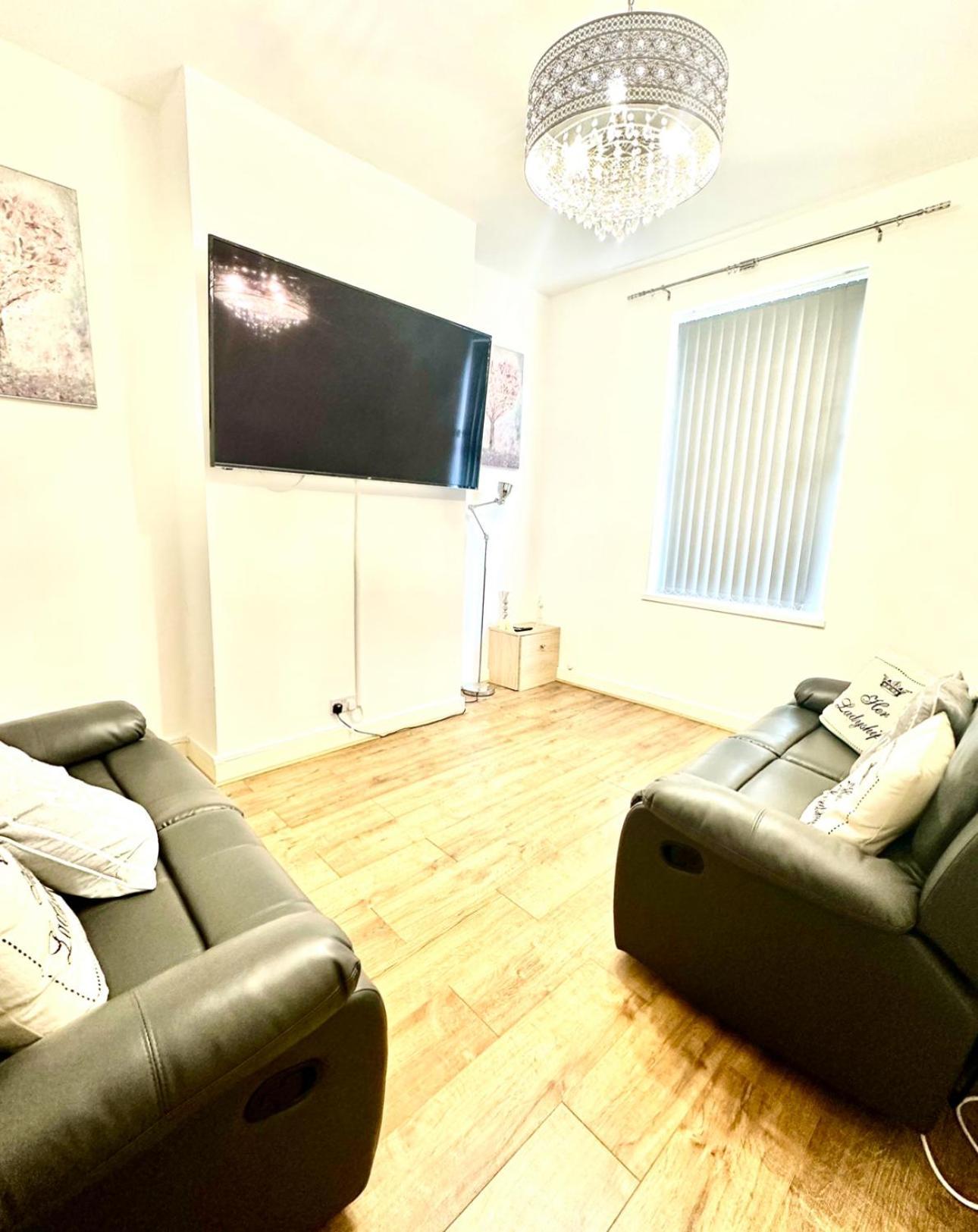 Arthur Street, Stylish 3 Bedroom House Kingston upon Hull Esterno foto